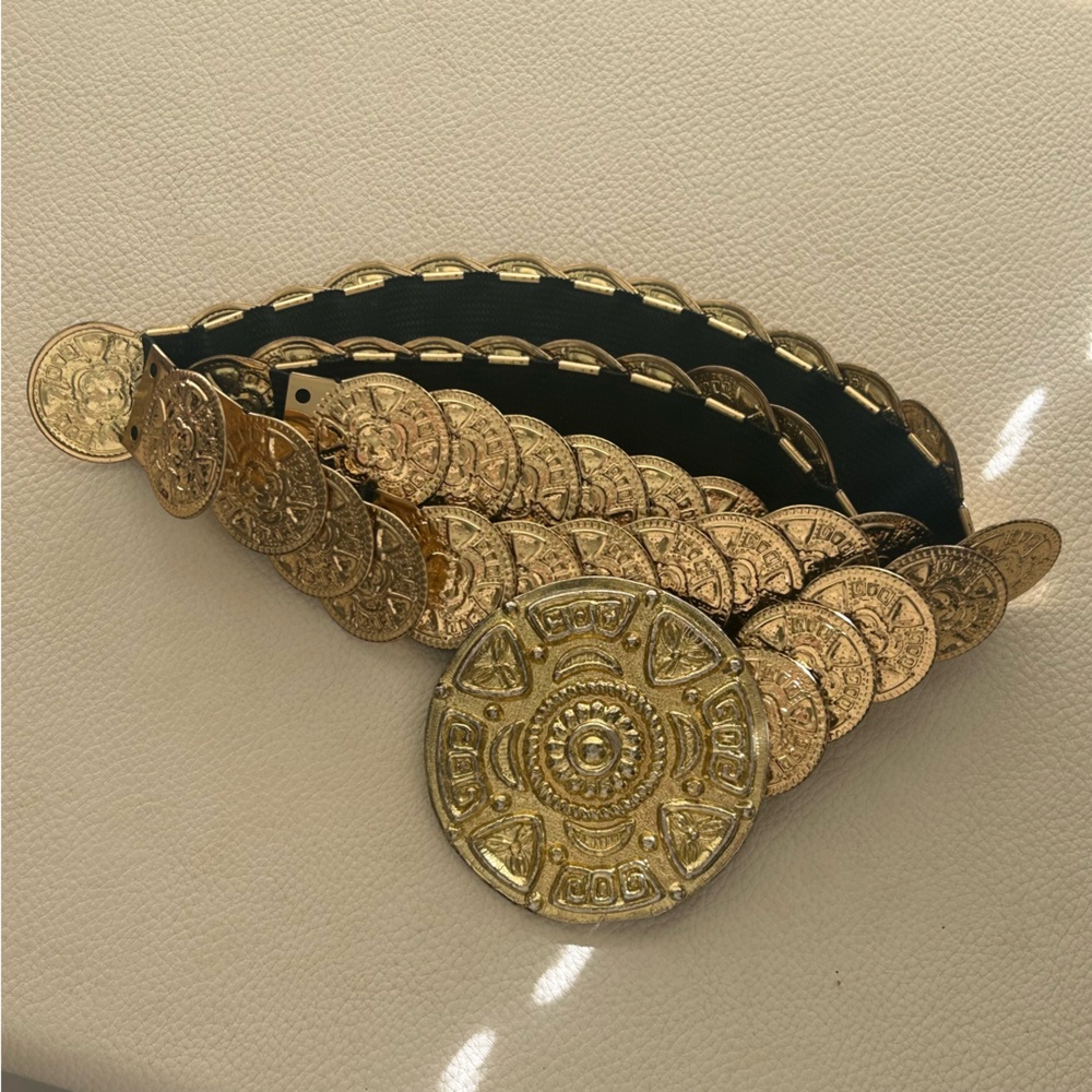 Vintage Boho Gold Medallion Belt